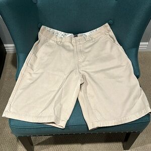Men’s tan Rusty shorts